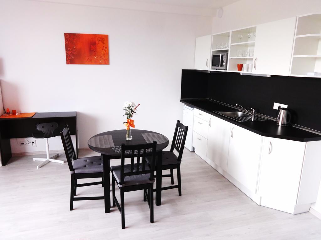 Apartments 4U Center + Free Parking Όλομουτς Εξωτερικό φωτογραφία